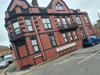 2 Bedroom Cosy Apartment in Strood High Street F6 - B&B Wainscott