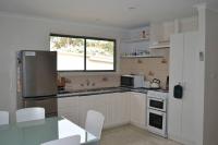 Dino s Beach Pad - B&B Venus Bay