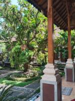 Khailash Warung and Home Stay - Bed and Breakfast Sidemen