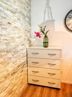 Gemütliches Apartment mit Balkon und Tiefgaragenstellplatz - B&B Wuppertal