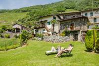 Revo Aparments - Flowery Cottage Appartamento GLICINE - Ferienwohnung Bianzone