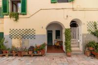 Appartamento Piazzetta 5 by ElbaSummer - Bed and Breakfast Portoferraio