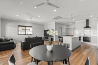 Broome Villa Oasis - Bed and Breakfast Broome