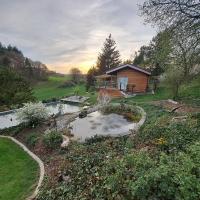 Alb Chalet mit Naturschwimmteich - Chambres d'hôtes Heroldstatt