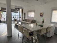 Lovely beachside by Sea U TLV - Ferienwohnung Tel Aviv