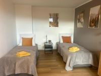 FR- moderne Wohnung, WLAN, Smart-TV, voll ausgestattete Küche - B&B Springe