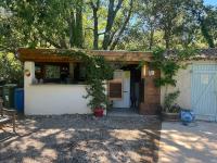 studio à la campagne avec piscine - B&B Peyrolles-en-Provence