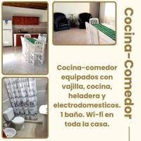 Los Cardales Casa Quinta con Pileta - Bed and Breakfast Esquina