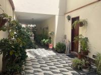 Historic Quinta, Heart of Miraflores, 2 Bedroom Apartment - Chambres d'hôtes Lima