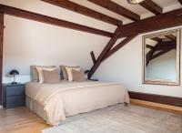 Résidence 90 m2 lumineuse - cour intérieure alsacienne, balcon & parking - B&B Marlenheim