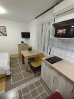 Apartman Stay 23 Studio - Free Parking - Ferienwohnung Smederevo