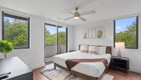 Upstay Modern & Pet-friendly 2BR Home near SoCo - B&B Austin