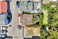 Oceanside Bungalow, Walk to Beach & Pier, Private Hot Tub, Beach Gear - Chambres d'hôtes Oceanside
