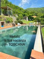 Metato con piscina e giardino - B&B Casabasciana