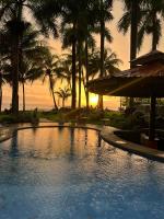 Host Company Jaco Luxury - B&B Jacó