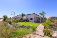 צימרים למשפחות, אירוח ~כימים אחדים~ משק אביגור-מקובר - Chambres d’hôtes Giv‘at Yo’av