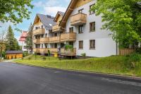 One-Bedroom Apartment with Balcony and Mountain View