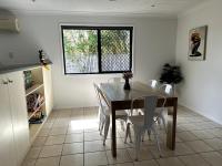 The Kirwan Nestle Retreat - Bed and Breakfast Ross River