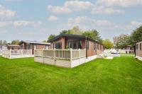 Lucky Lodge with Hot Tub - B&B York