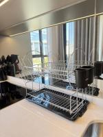 616 One Rosebank with On-Site Rooftop Restaurant - Bed and Breakfast Johannesburg