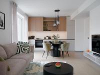 Kotzebue Stay - Sleek & Moody, Dark Green & Black - Ferienwohnung Tallinn