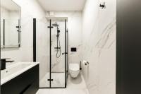 One-Bedroom Apartment with Balcony