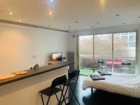 Les Appartements De Lina - Studio 139 - Self Check-In - - B&B La Grande-Motte