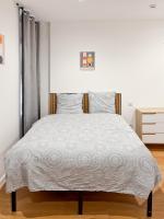 Au 42B JM - Ferienwohnung Cambrai