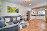 City Center Appartment with parking - Bed and Breakfast Trnava