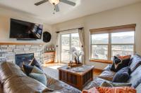 < 5 Mi to Winter Park: Family Base Camp w/ Hot Tub - Chambres d'hôtes Fraser