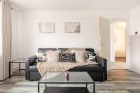 Stylish 2-Bedroom Apartment! Long-Term Stay - B&B London