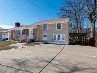 New 3 Bed & 1 Bed Apt Lake Park Station EWR Airport Path Train Subway Bus Hospital Rahway NJ Manhattan NYC - Chambres d'hôtes Rahway