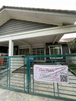 Dua Puteri Homestay - B&B Kampung Ujong Padang