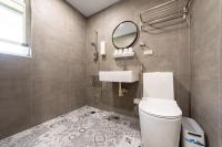 Quadruple Room with Private Bathroom