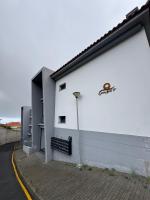 Sea View Apartment - B&B Caniço