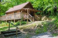 Pet-Friendly Cabin Retreat near Great Smoky Mountain National Park, Tennessee - B&B Old Chilhowee