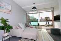 Two-Bedroom Apartment with City Balcony - St Kilda - B&B Melbourne
