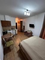 Студия с балконами на море и горы - B&B Batumi