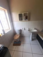 Uptown Inn GuestHouse - B&B Parys