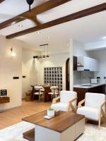 My Villa Noa - Direct Pool Access Staycation - B&B Kampung Dengkil