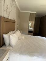 BEE Boutique Lodge - B&B Mbombela