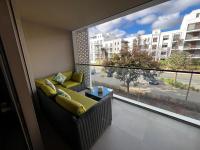 Modern 1BR Orangeraie - Terrace & Pool - Bed and Breakfast Rabat