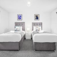 Stylish Two Bed Apartment -Cradley Health - Smart Tv - Netflix - Parking 27BC - B&B Sleightholme
