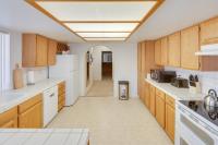 Quaint Bullhead City Getaway about 2 Mi to River! - B&B Bullhead City