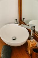 Chambre Lit King-Size - Vue sur Piscine 