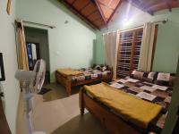 Himagni Homestay - Entire Villa - B&B Sakleshpur