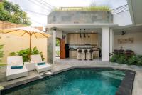 NEW! Villa Frost, Berawa - 3 Bedroom Pool Villa near Finns! - Chambres d'hôtes Canggu