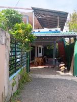 Ocean View Guest House - B&B Ahangama
