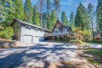 Arnold A Frame Cabin with Hot Tub and Guest Suite - Bed and Breakfast Arnold