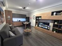 Modern 1BD Ground Floor Apartment at The Podium - Yacht Marina Area, Close to Valletta - B&B Imsida